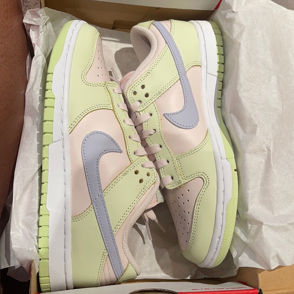 W Nike Dunk Low